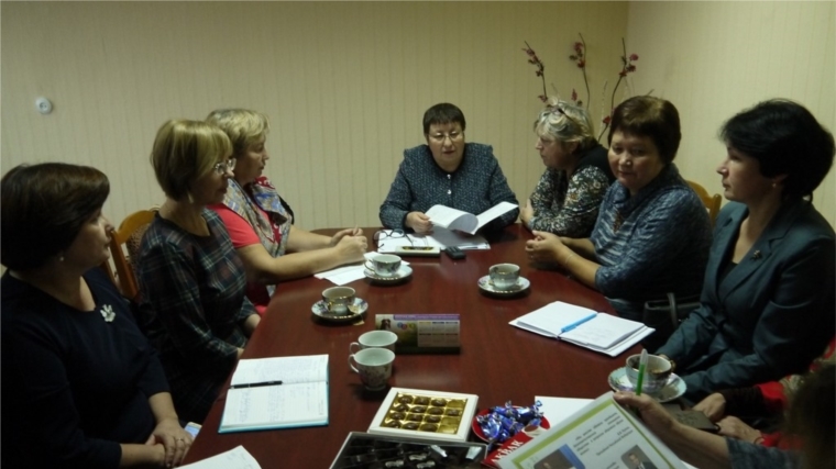 Состоялось заседание Президиума Ядринского районного отделения ЧРОО «Союз женщин Чувашии»