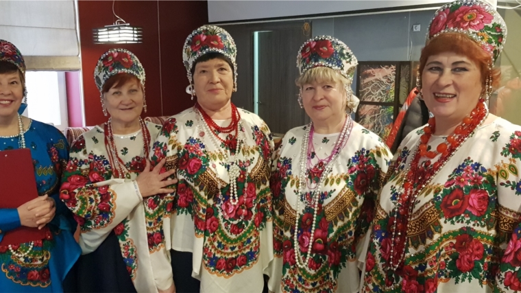 Женский клуб «Росинка» Новочебоксарска» поздравил членов общества инвалидов