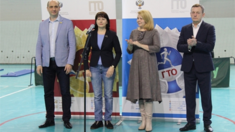Председатель Союза женщин Чувашии Алевтина Федорова приветствовала участников Фестиваля «Чувашия. Мы ГоТОвы!»