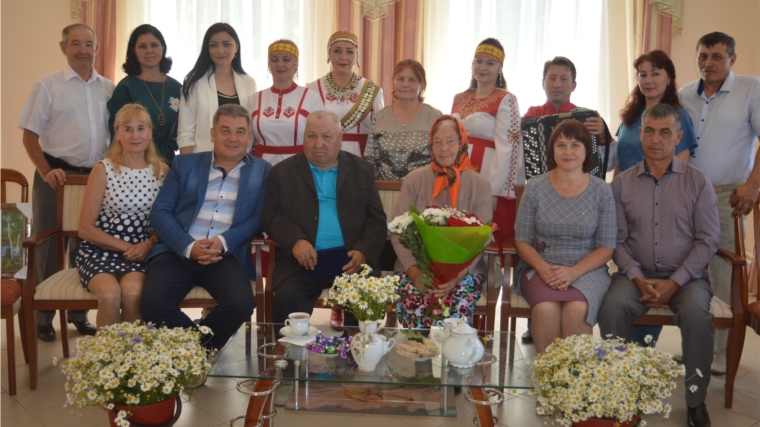 В день семьи, любви и верности в Янтиковском районе состоялся семейный праздник «Под сенью Петра и Февронии»