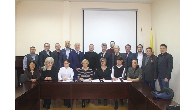 Подписание Соглашения между Общественной палатой Чувашской Республики и некоммерческими организациями