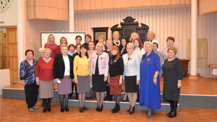 Встреча лидеров женского движения с активистами Канашского отделения Союза женщин Чувашии даст начало новым инициативам