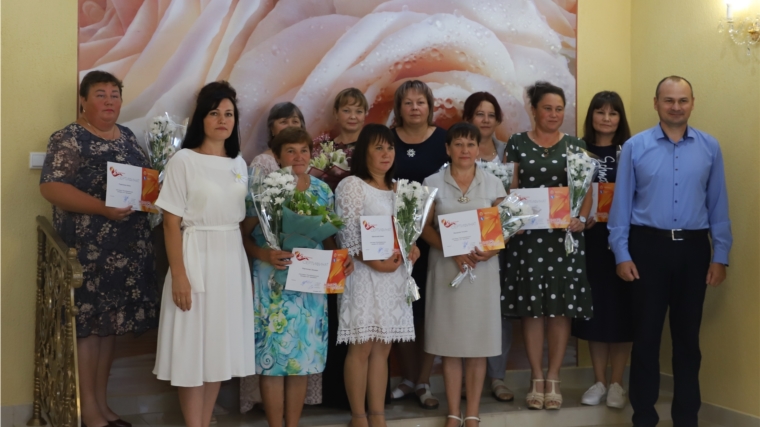 Торжественное вручение сертификатов «Я - женщина» в Комсомольском районе Чувашии